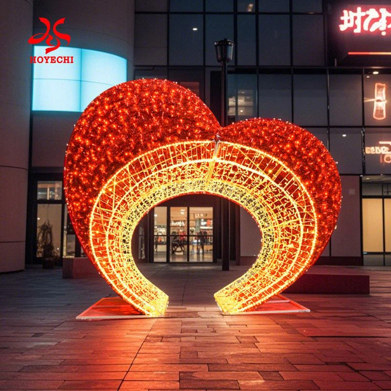 Šventinė didelės širdies formos dekoravimo motyvo šviesa